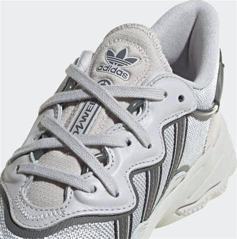 adidas ozweego lichtgrijs|Adidas Ozweego schoenen.